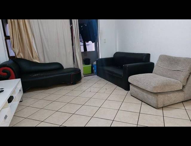 2 BEDROOM APARTMENT FOR SALE IN EVELEIGH